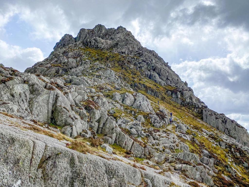 Tryfan mountain climbing route - Tryfan mountain climbing route