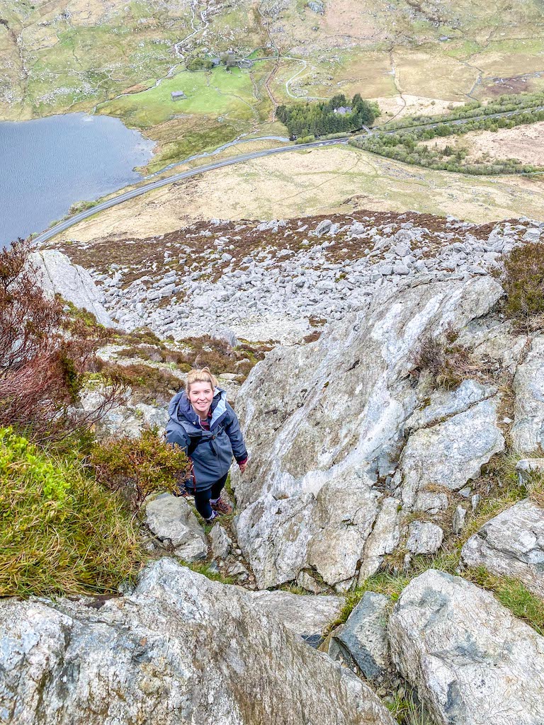 Ellie Quinn climbing Tryfan - Ellie Quinn climbing Tryfan