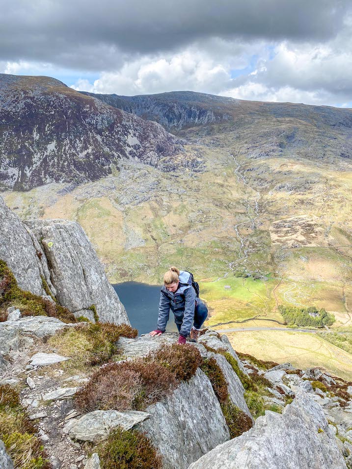 Ellie Quinn climbing Tryfan - Ellie Quinn climbing Tryfan