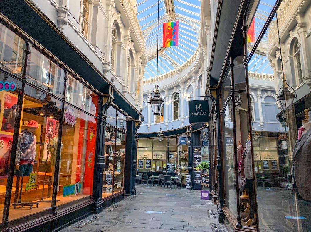 One Day in Cardiff, Royal Arcade Inside - One Day in Cardiff, Royal Arcade Inside