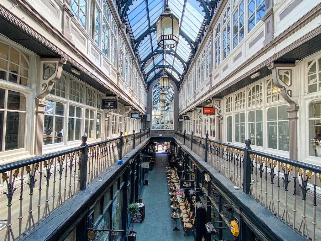 3 days in Wales, Cardiff Shopping Arcade - 3 days in Wales, Cardiff Shopping Arcade