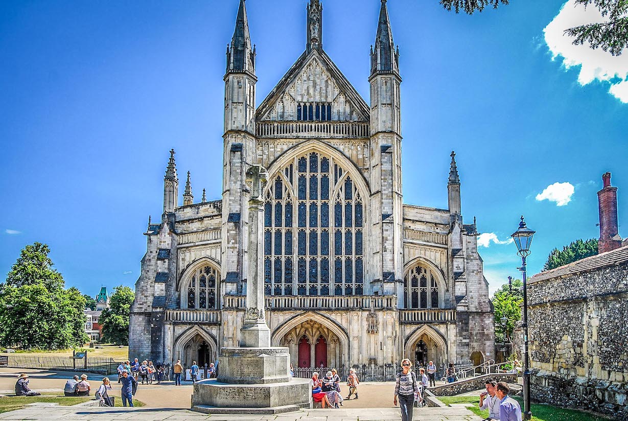 CORNWALL ROAD TRIP FROM LONDON, Winchester - Cornwall Road Trip from London, Winchester