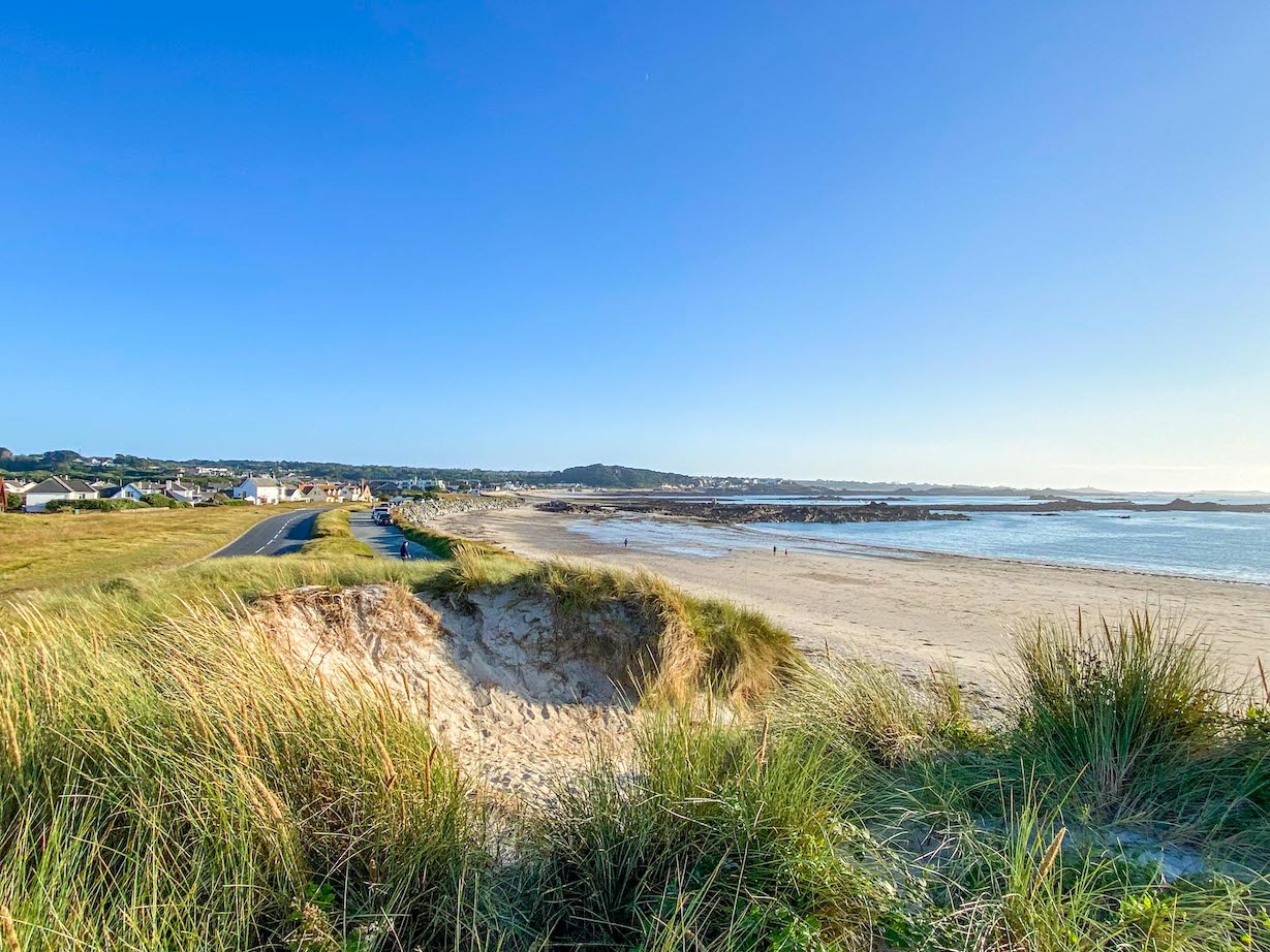 Things to do on Guernsey, Cobo Bay Beach - Things to do on Guernsey, Cobo Bay Beach