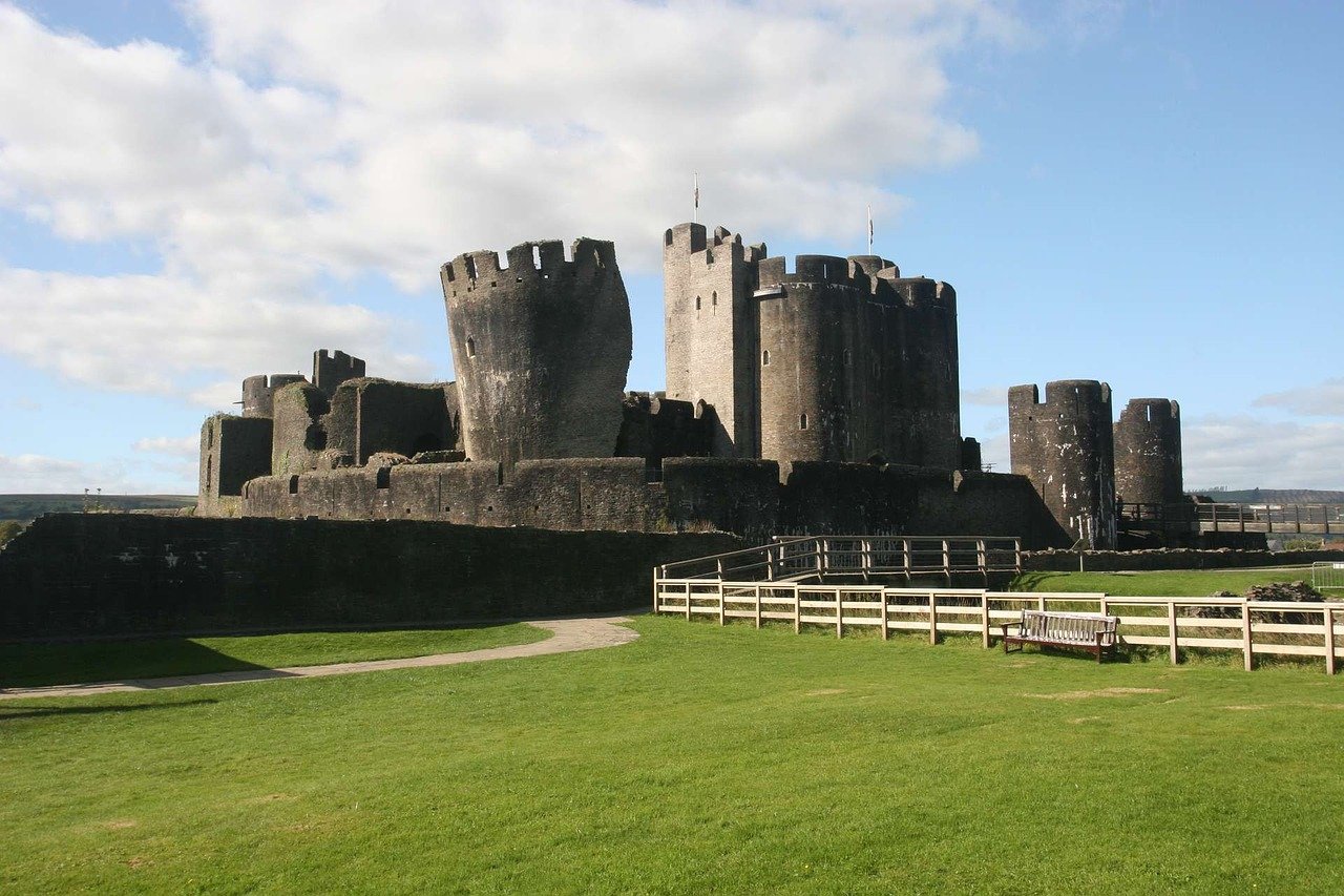 Places to visit in South Wales, Caerphilly Castle - Places to visit in South Wales, Caerphilly Castle