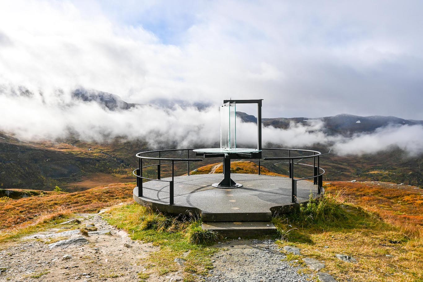 Norway road trip, Nedre Oscarshaug Viewpoint - Norway road trip, Nedre Oscarshaug Viewpoint
