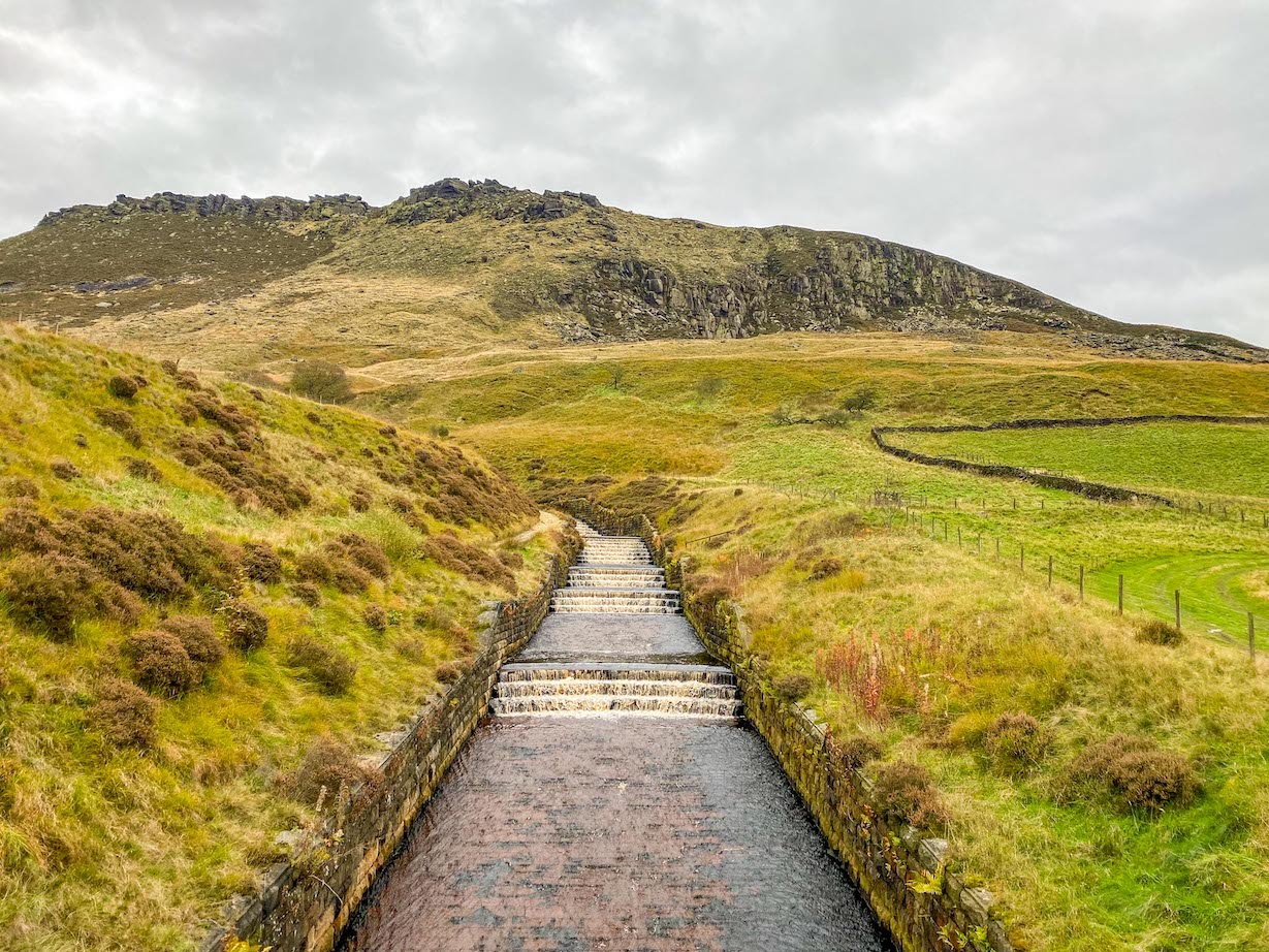 dovestone reservoir walk, Dovestone reservoir dam - dovestone reservoir walk, Dovestone reservoir dam
