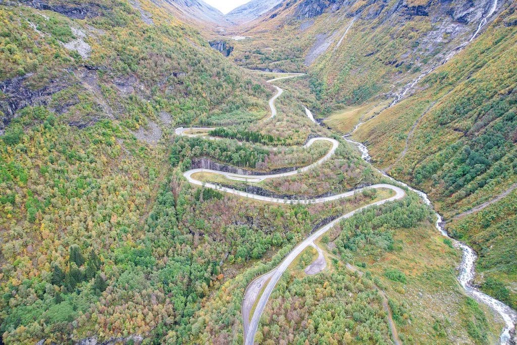 Norway road trip, hairpin bend roads - Norway road trip, hairpin bend roads