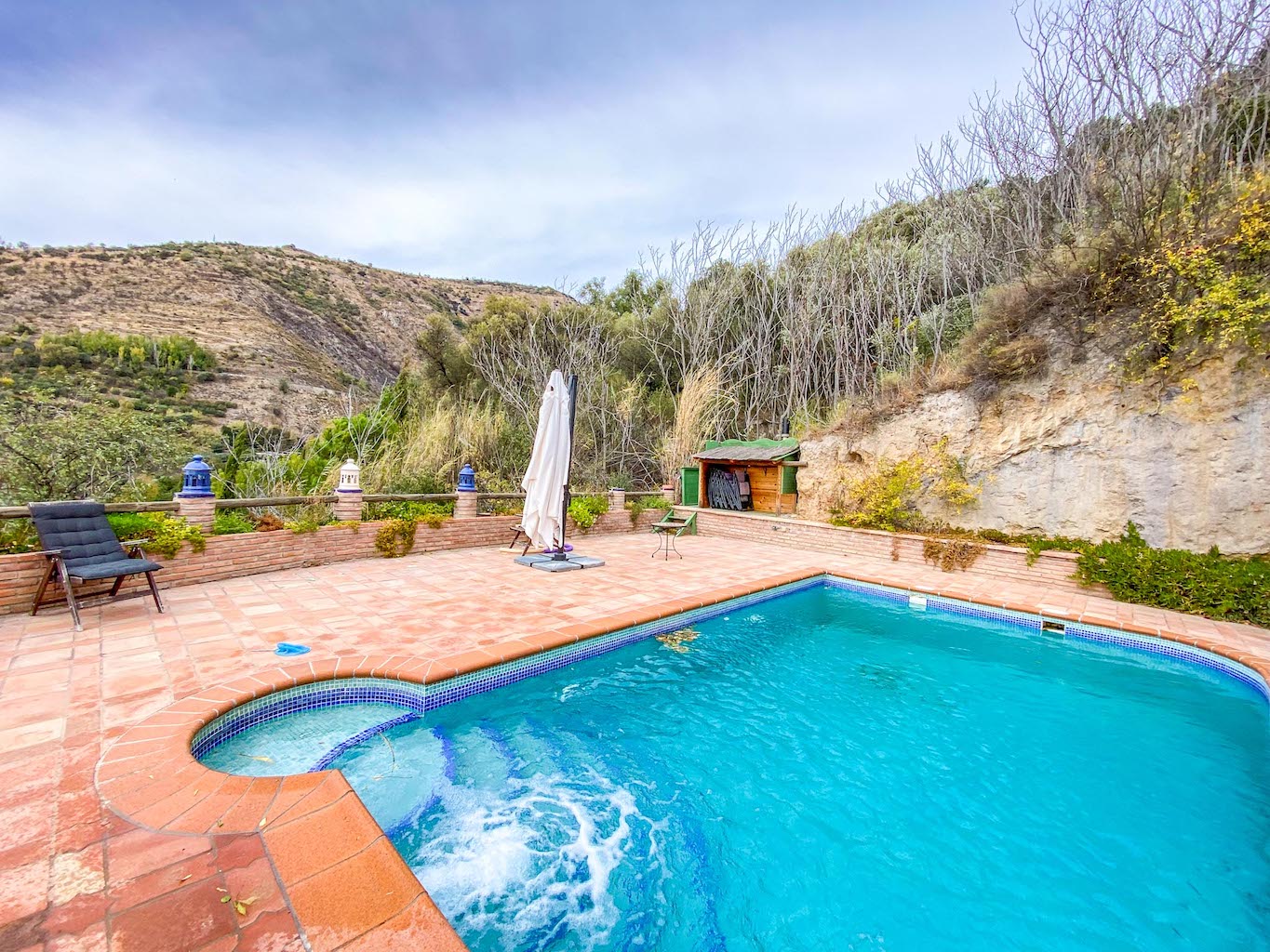 Muslim women's retreat, private swimming pool - Muslim women's retreat, private swimming pool