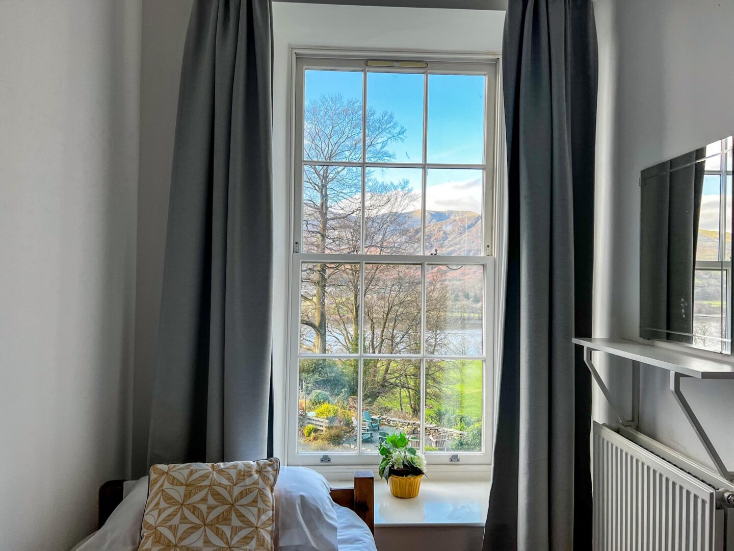 UK Muslim Women's Retreat, bedroom - UK Muslim Women's Retreat, bedroom