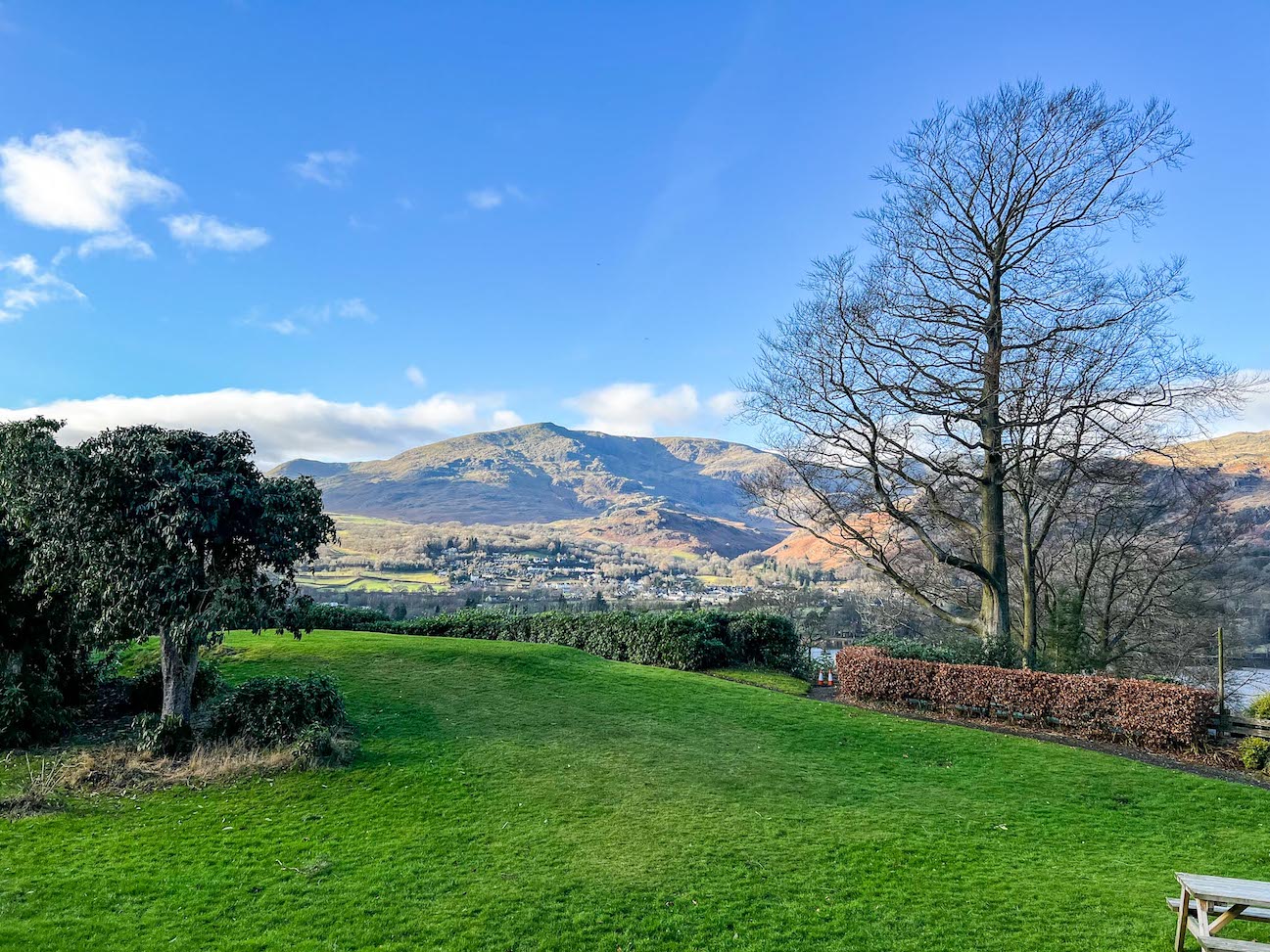 UK Muslim Women's Retreat, garden view - UK Muslim Women's Retreat, garden view