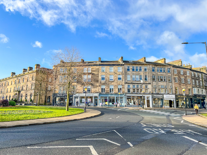 Cafes in Harrogate, Royal Parade Cafes - Cafes in Harrogate, Royal Parade Cafes