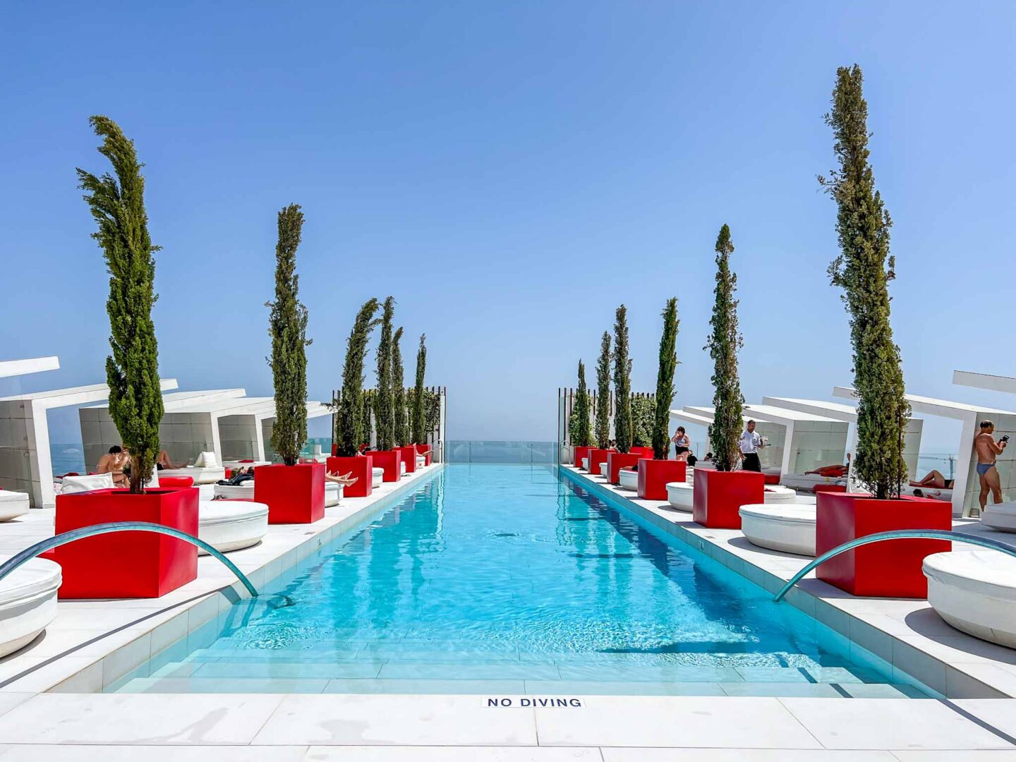 Higuerón Hotel Malaga, rooftop pool - Higuerón Hotel Malaga, rooftop pool