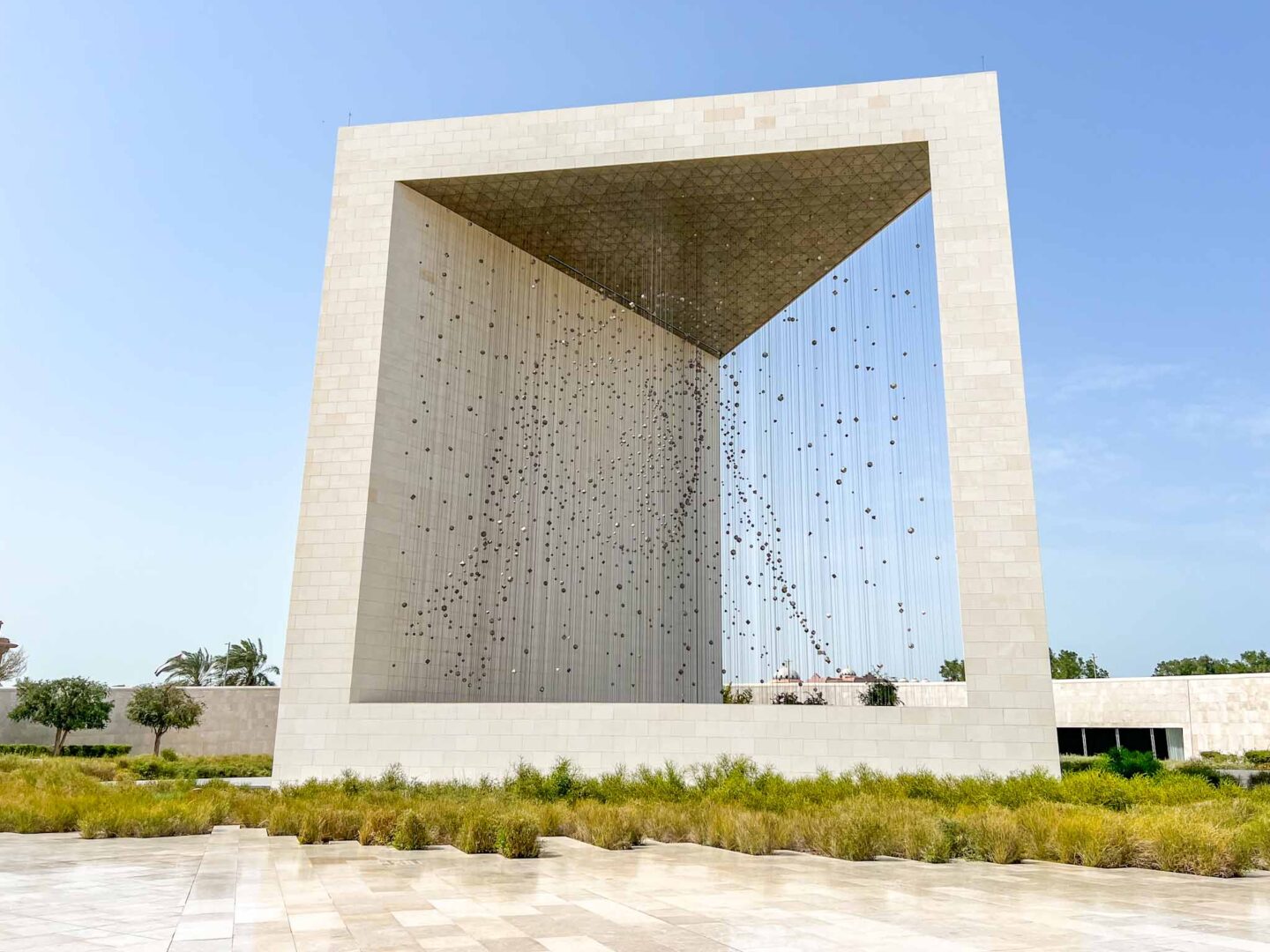 Things to do in Abu Dhabi, founders memorial constellation of Sheikh Zayed's head - Things to do in Abu Dhabi, founders memorial constellation of Sheikh Zayed's head