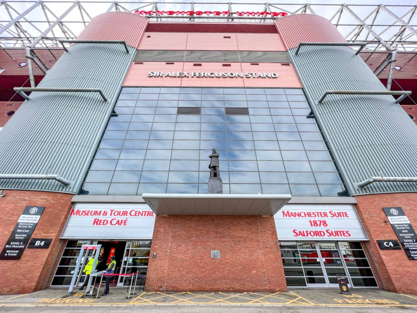 Manchester United Stadium Tour, Entrance to Sir Alex Ferguson Stand - Manchester United Stadium Tour, Entrance to Sir Alex Ferguson Stand