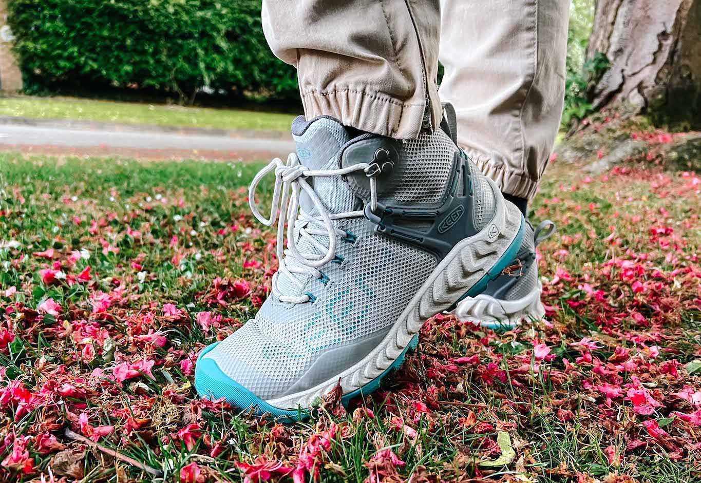 KEEN NIXIS EVO review, boots from the side on grass - KEEN NIXIS EVO review, boots from the side on grass
