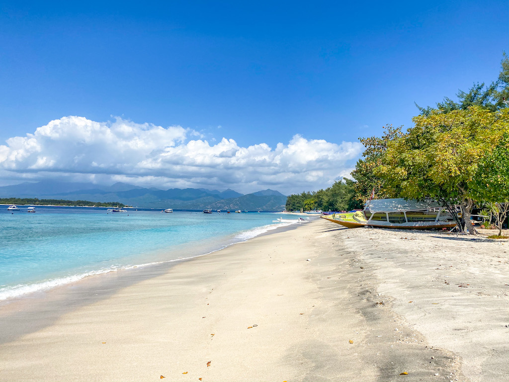 beach on gili T - beach on gili T