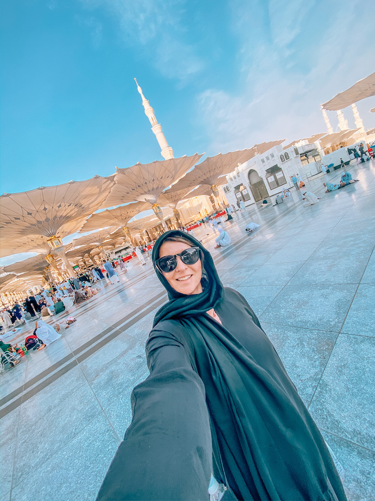 Ellie Quinn in Madinah - Ellie Quinn in Madinah