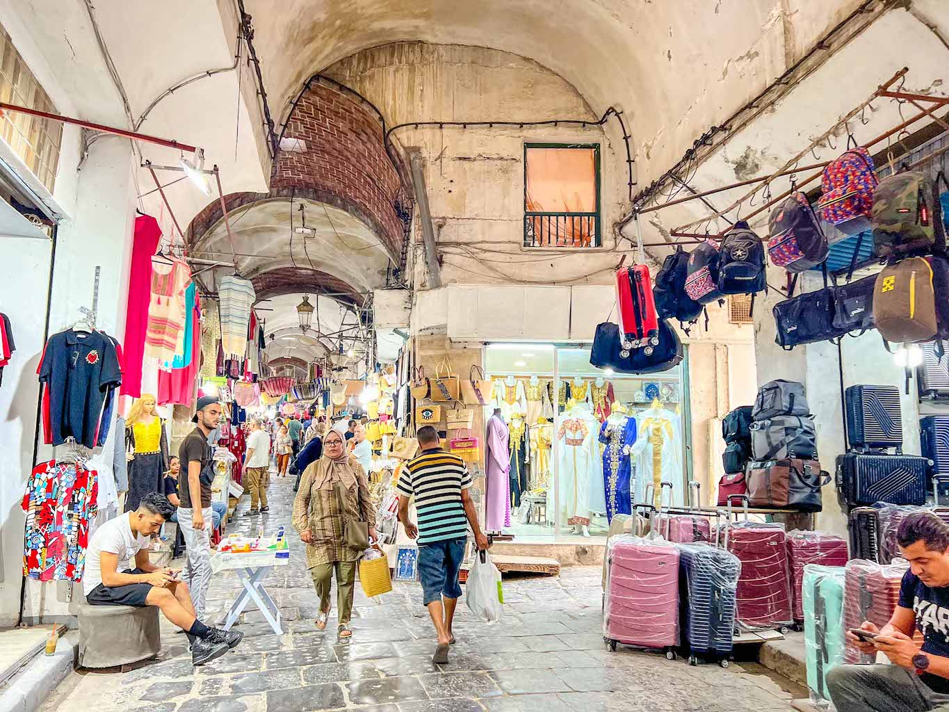 Tunisia itinerary, 3 days in Tunisia, inside Tunis Medina - Tunisia itinerary, 3 days in Tunisia, inside Tunis Medina