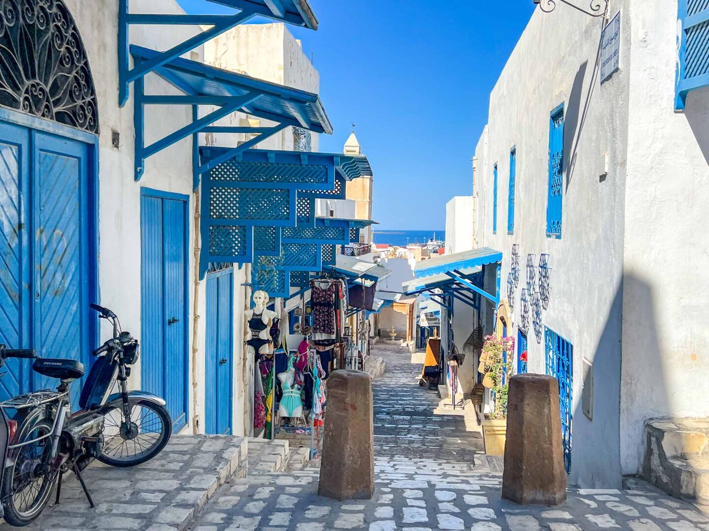 Tunisia itinerary, 3 days in Tunisia, Sousse Medina street - Tunisia itinerary, 3 days in Tunisia, Sousse Medina street