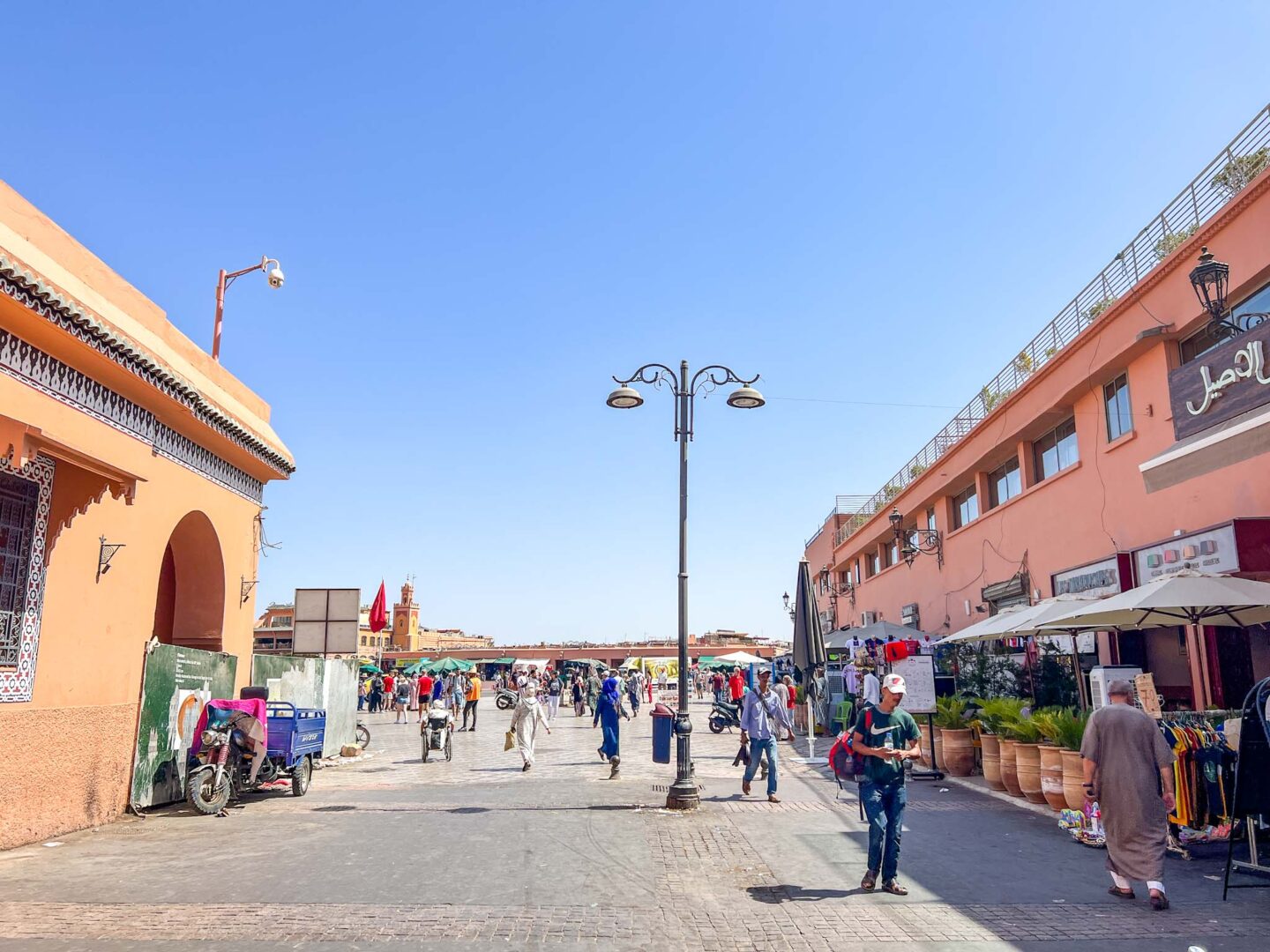 best restaurants Marrakech, restaurant in Marrakech Medina, Marrakech street with restaurants - best restaurants Marrakech, restaurant in Marrakech Medina, Marrakech street with restaurants
