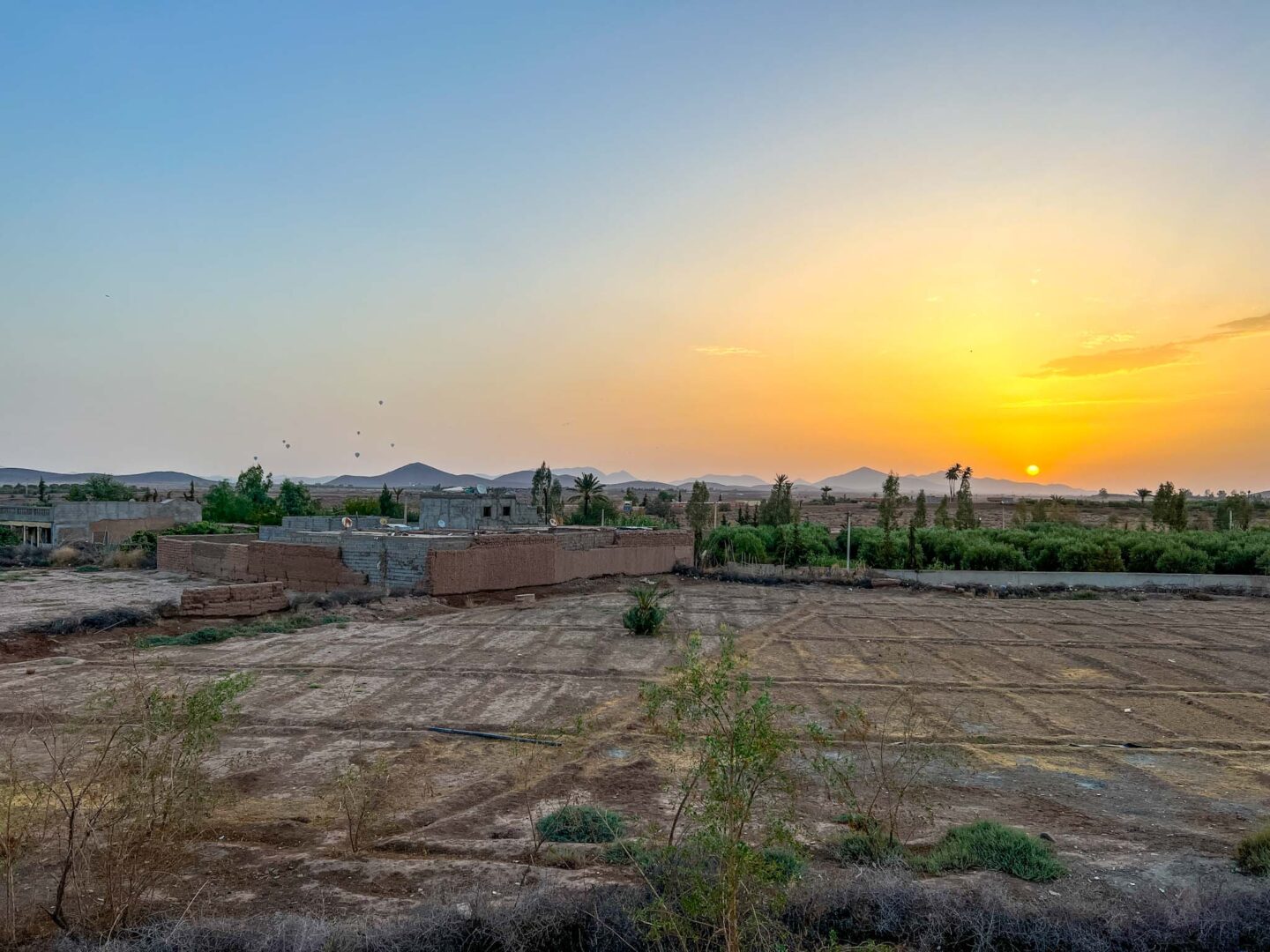 villa in Marrakech sunrise view from the rooftop - villa in Marrakech sunrise view from the rooftop