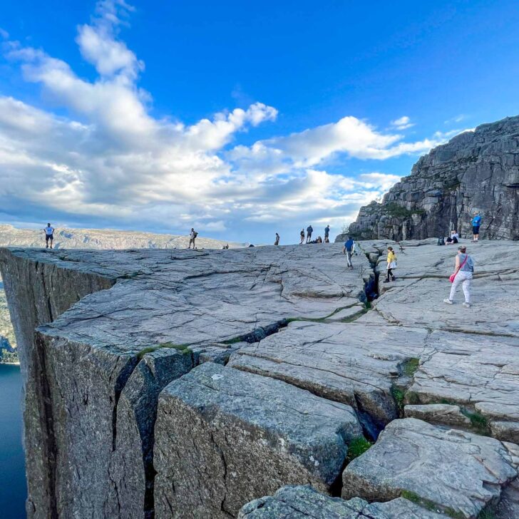 The Wandering Quinn Travel Blog Pulpit Rock Hike