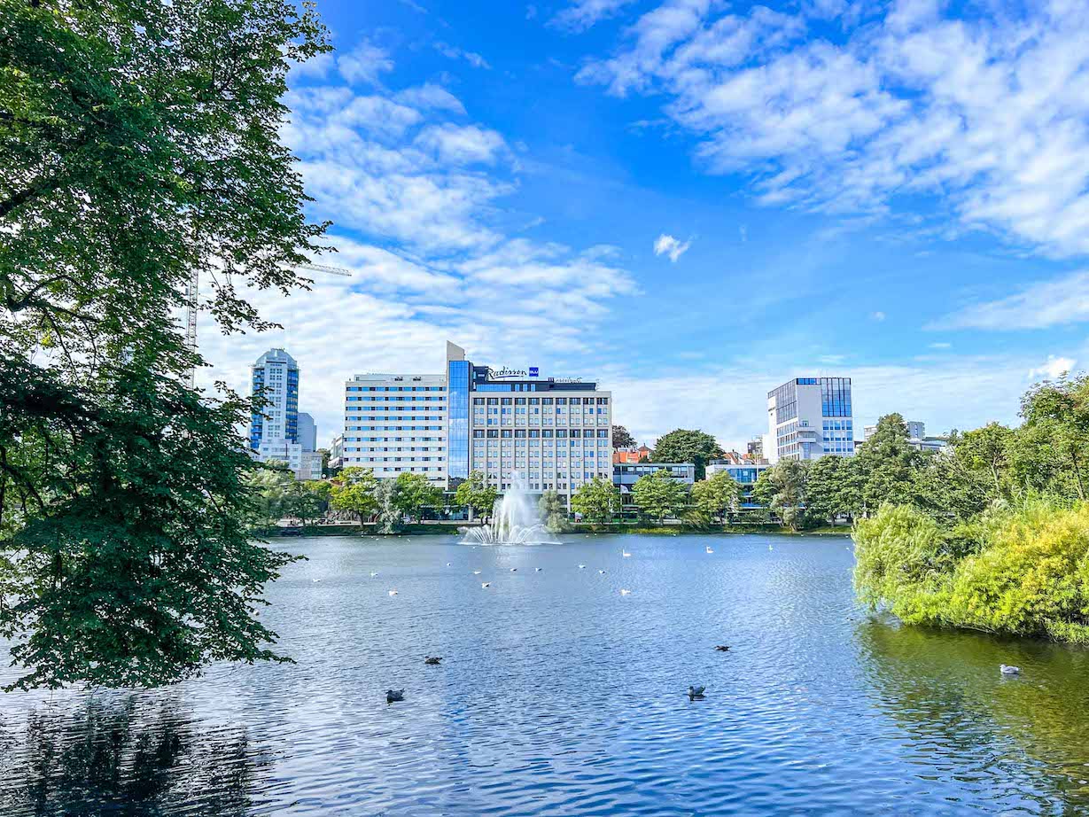things to do in Stavanger, Stavanger lake and fountain - things to do in Stavanger, Stavanger lake and fountain