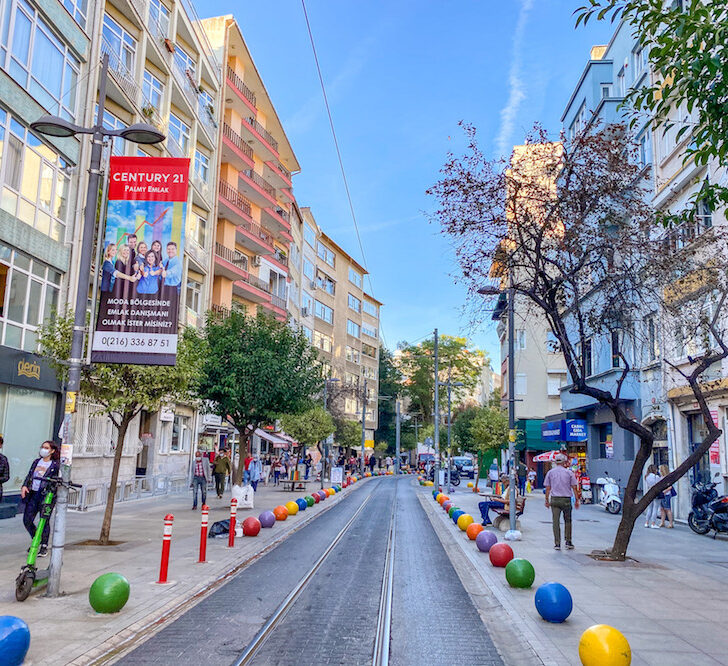 The Wandering Quinn Travel Blog Kadikoy ShoppingKadikoy Shopping street with colourful boulders, things to do in IstanbulKadikoy Shopping street with colourful boulders, things to do in Istanbul street with colourful boulders, things to do in Istanbul