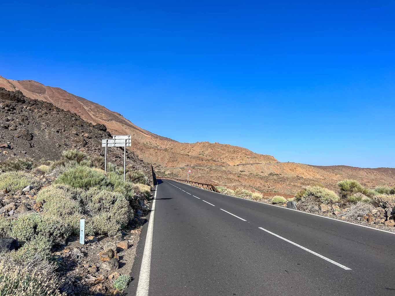 hiking mount teide, road by Mount Teide - hiking mount teide, road by Mount Teide