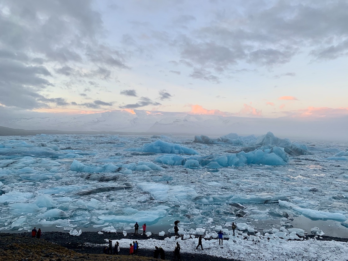 Diamond Beach sunset, 1 week women's iceland tour - Diamond Beach sunset, 1 week women's iceland tour