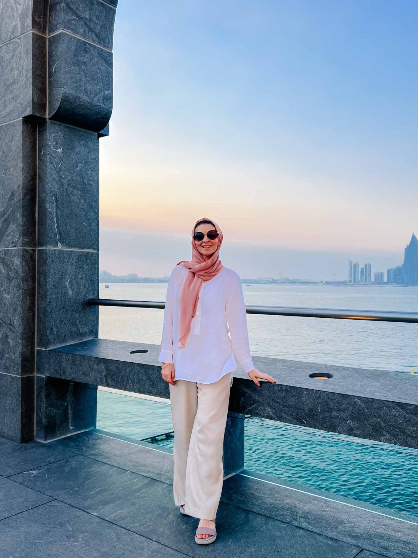 Ellie in tunic and trousers at Doha sunset, Qatar dress code, what to wear in Qatar, - Ellie in tunic and trousers at Doha sunset, Qatar dress code, what to wear in Qatar,