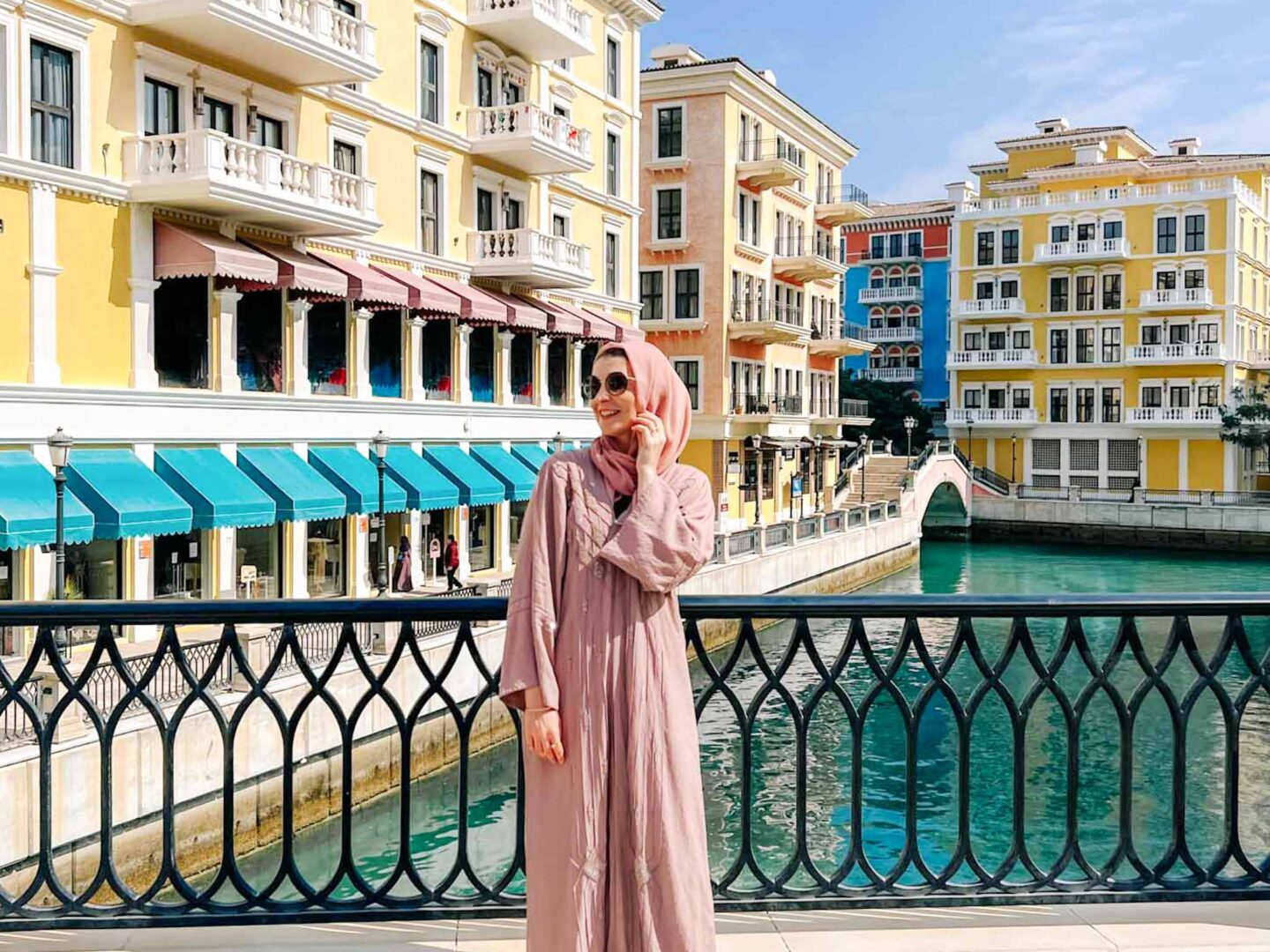 Qatar dress code, what to wear in Qatar, - Qatar dress code, what to wear in Qatar,