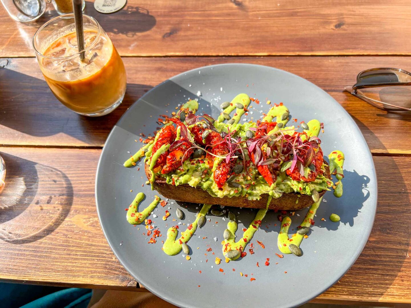 avocado toast brunch in manchester, one day in Manchester - avocado toast brunch in manchester, one day in Manchester