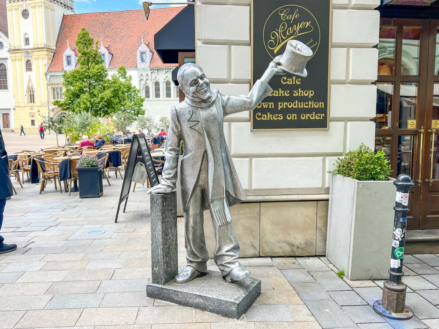 one day in Bratislava, Bratislava Statues - one day in Bratislava, Bratislava Statues