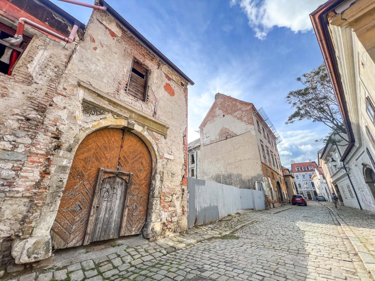 Things to do in Bratislava, old buildings in Bratislava - Things to do in Bratislava, old buildings in Bratislava