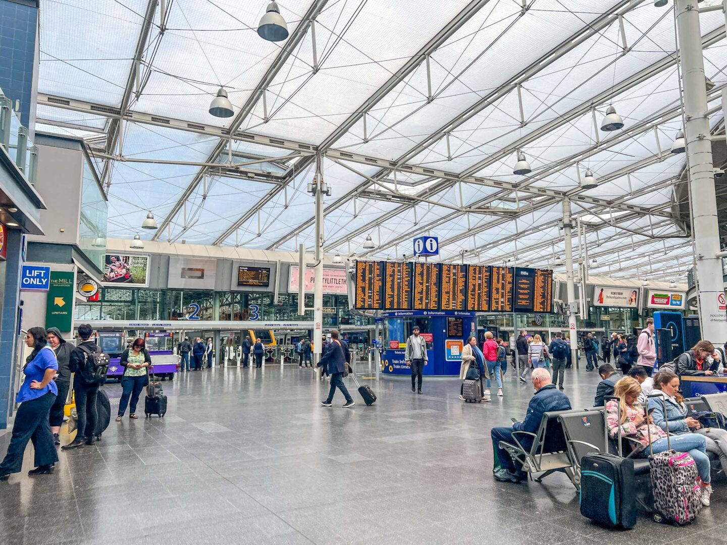 Manchester Airport to Manchester Piccadilly, Inside Manchester Piccadilly Station - Manchester Airport to Manchester Piccadilly, Inside Manchester Piccadilly Station
