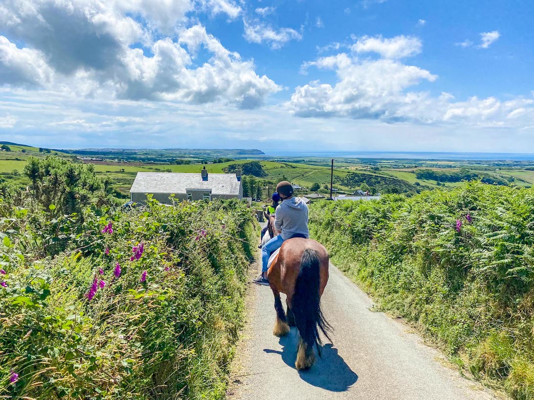 Family Days Out Near Manchester, Horse Riding in North Wales - Family Days Out Near Manchester,Family Horse Riding in North Wales