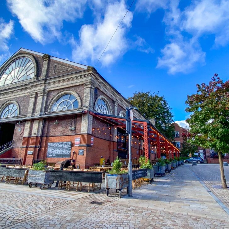 The Wandering Quinn Travel Blog Things to do in Altrincham