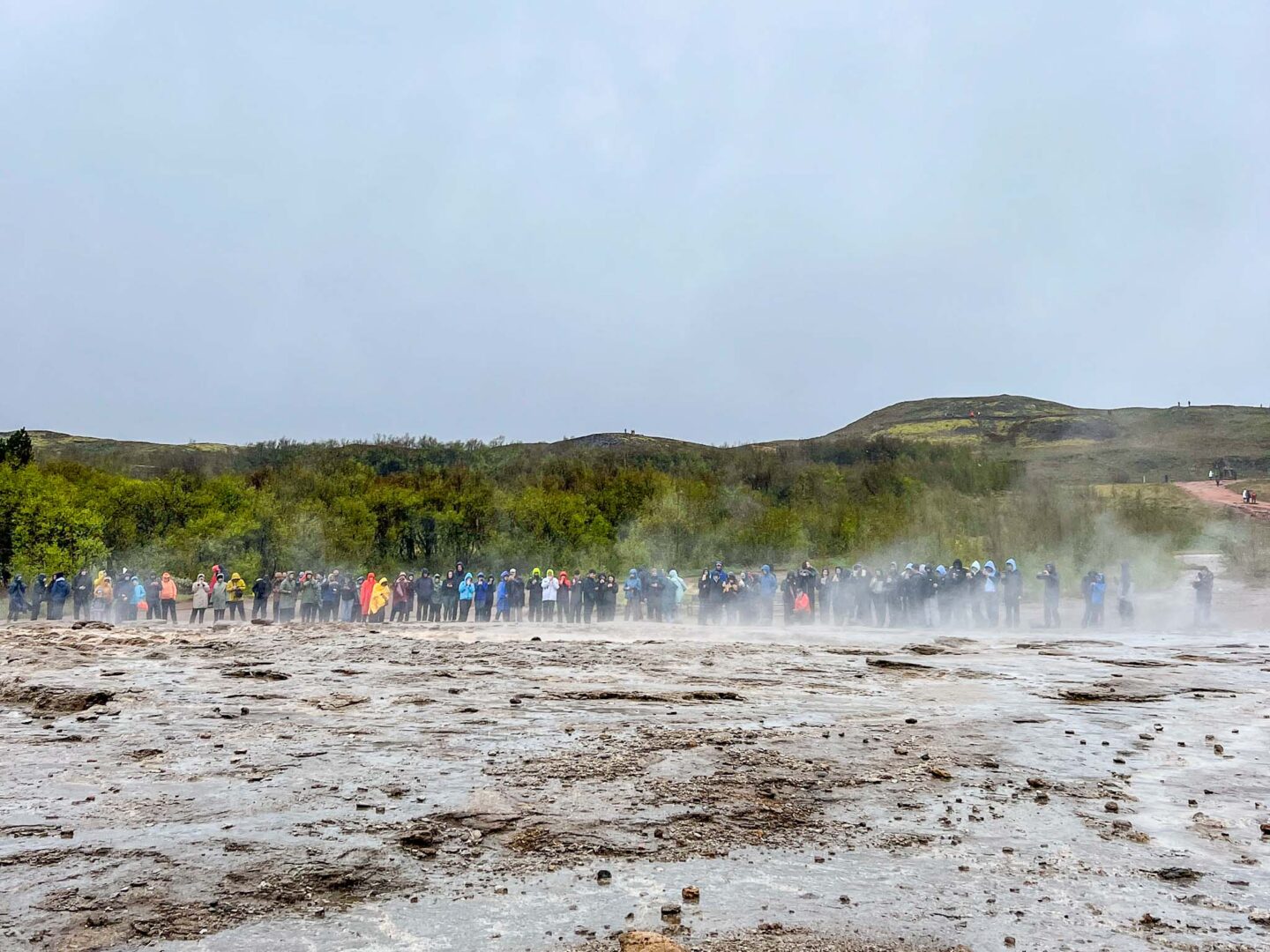 Iceland in May and June, crowds at the Geysers in Iceland in May - Iceland in May and June, crowds at the Geysers in Iceland in May