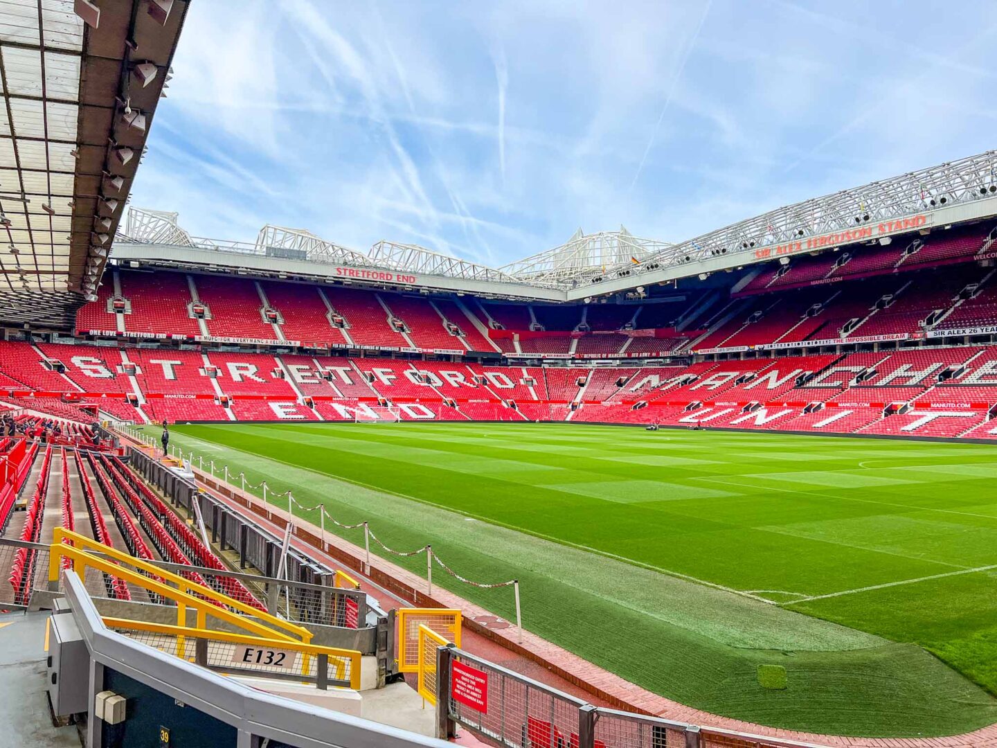 Things to do near Manchester Airport, Manchester United Stadium - Things to do near Manchester Airport, Manchester United Stadium