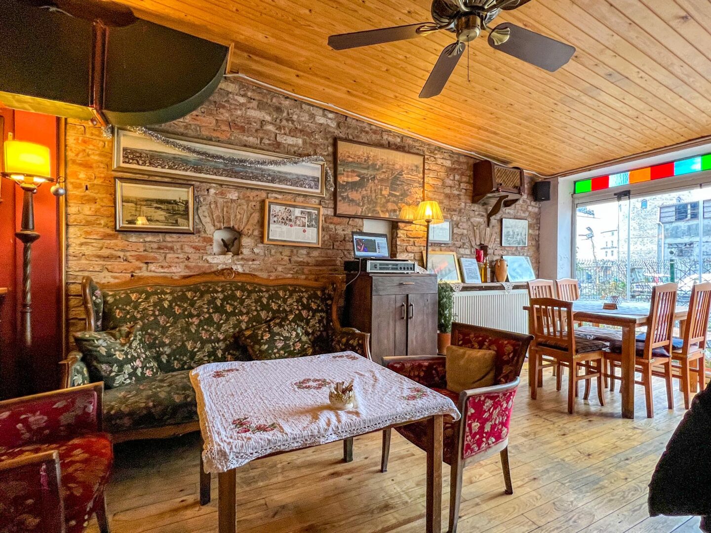 inside Cafe Privato in Galata, Best cafes Istanbul, - inside Cafe Privato in Galata, Best cafes Istanbul,
