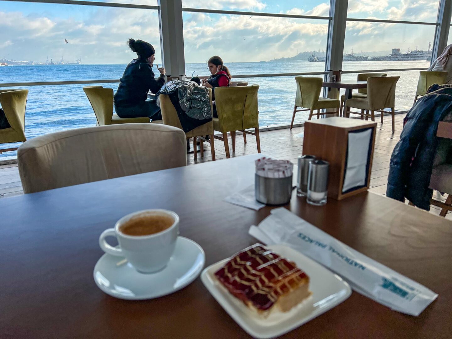 Coffee and Cake inside Dolmabahce Kafeterya, best cafes Istanbul - Coffee and Cake inside Dolmabahce Kafeterya, best cafes Istanbul