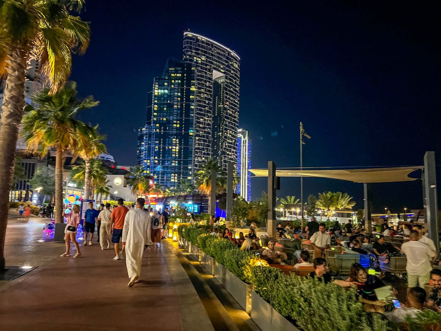 Dubai Marina at night - Dubai Marina at night, what to wear in Dubai