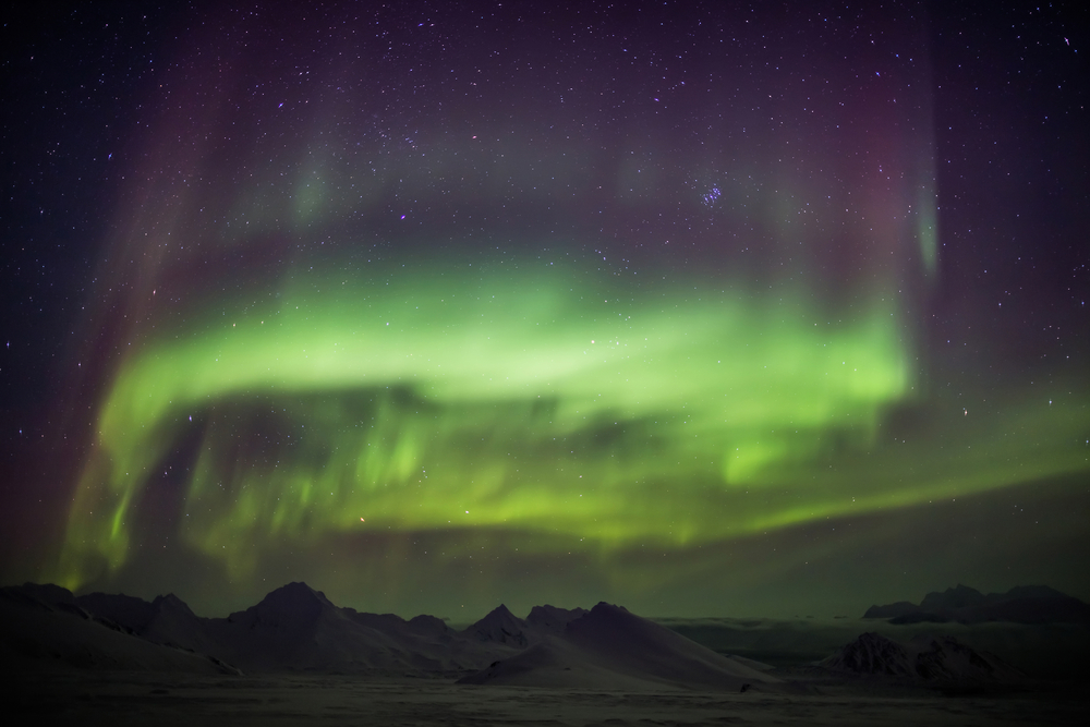 women's tour to iceland, northern lights in iceland - women's tour to iceland, northern lights in iceland