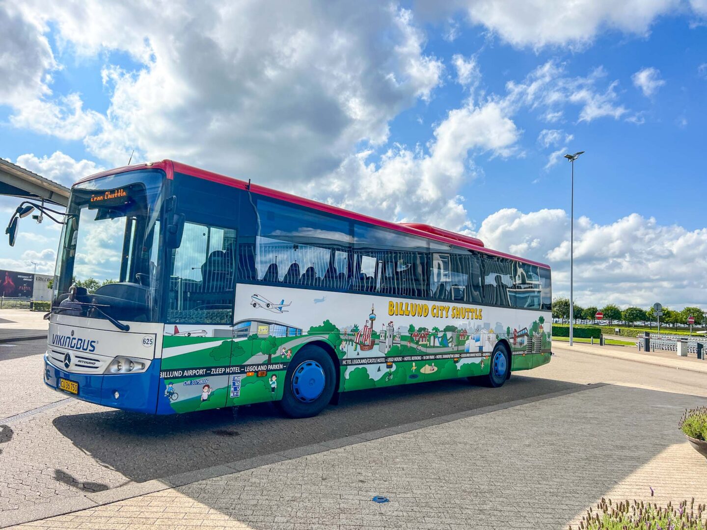 LEGOLAND Billund, free shuttle bus in Billund - LEGOLAND Billund, free shuttle bus in Billund