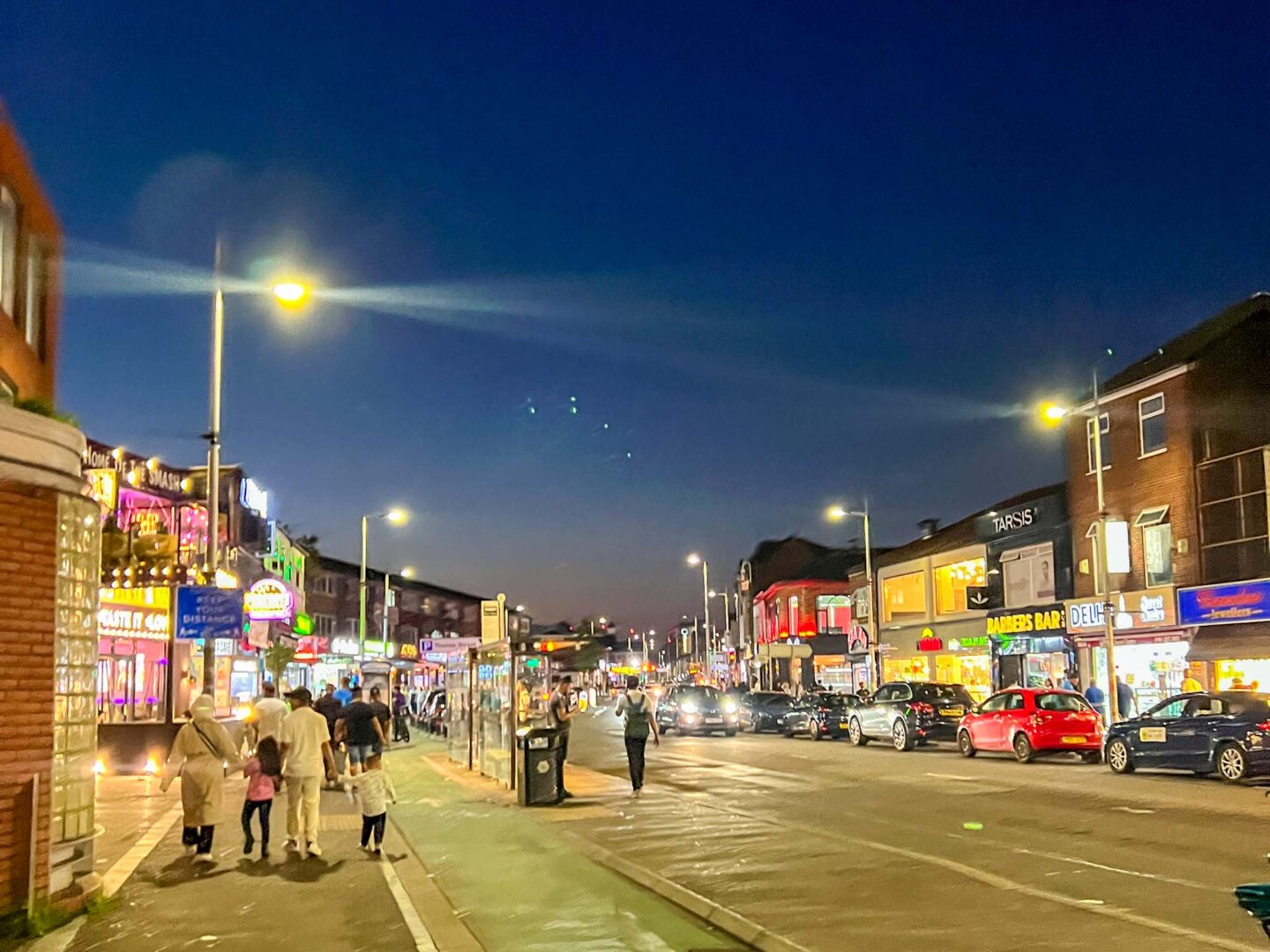 Wilmslow Road at night, Best curry mile restaurants, - Wilmslow Road at night, Best curry mile restaurants,