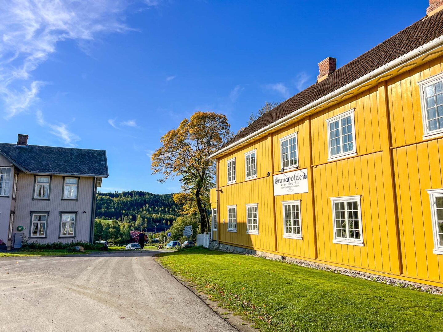 outside Granavolden Gjæstgiveri Hotel hotel with yellow building, 2 days in Oslo - outside Granavolden Gjæstgiveri Hotel hotel with yellow building, 2 days in Oslo