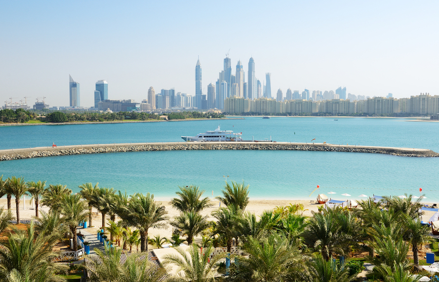 modern luxury hotel on Palm Jumeirah, where to stay in dubai - modern luxury hotel on Palm Jumeirah, where to stay in dubai