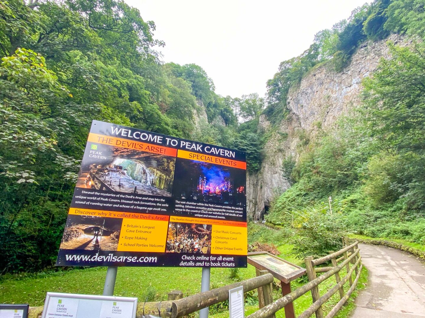 Peak District day out, Peak Cavern sign Castleton - Peak District day out, Peak Cavern sign Castleton