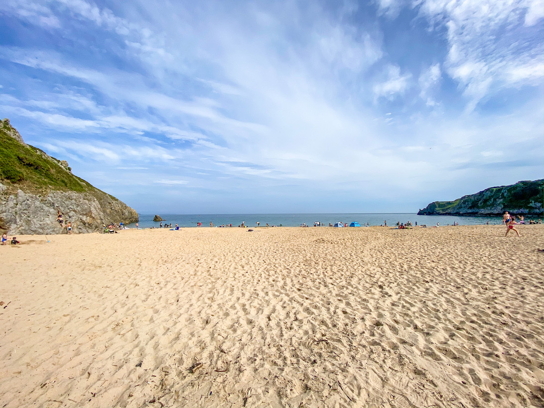 best beaches in South Wales, Barafundle Bay Beach with sand - best beaches in South Wales, Barafundle Bay Beach with sand